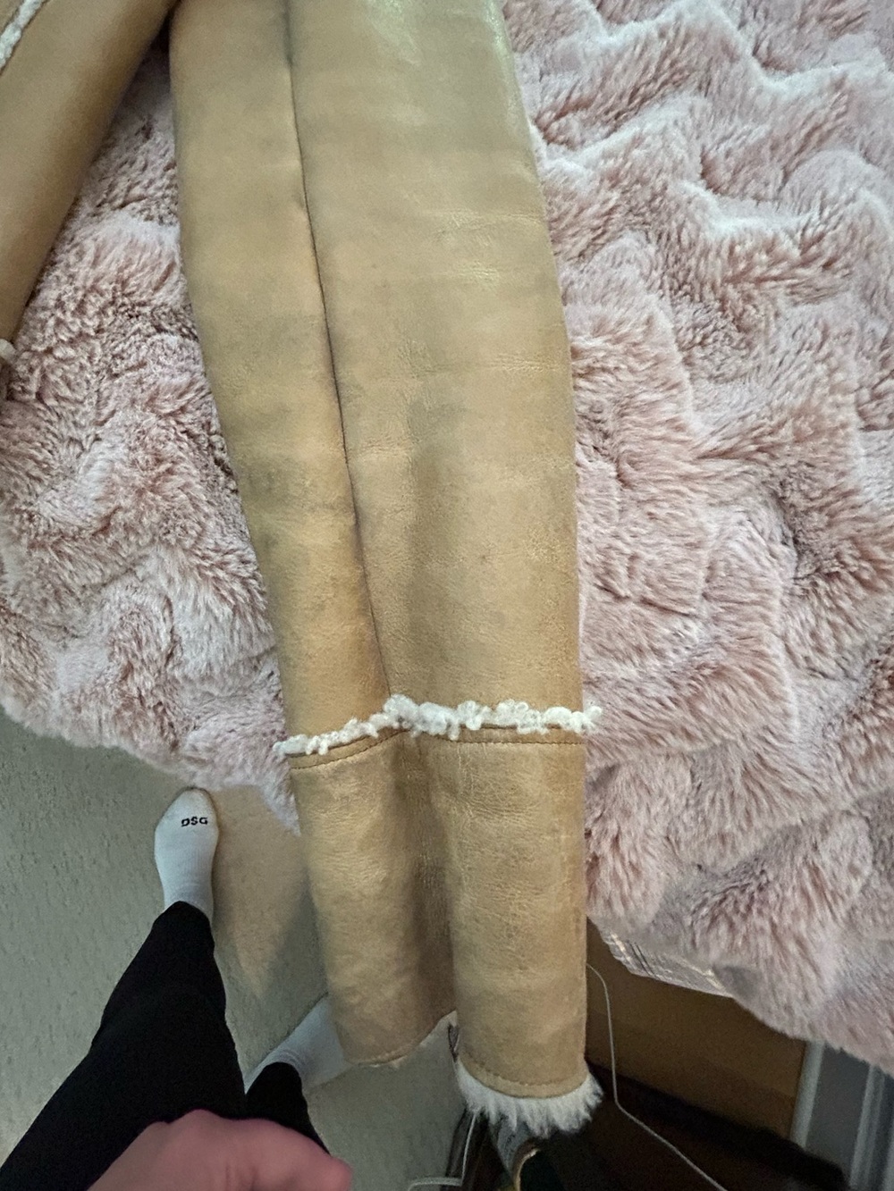 Theory Tan Shearling Women's Jacket - Picture 8 of 8